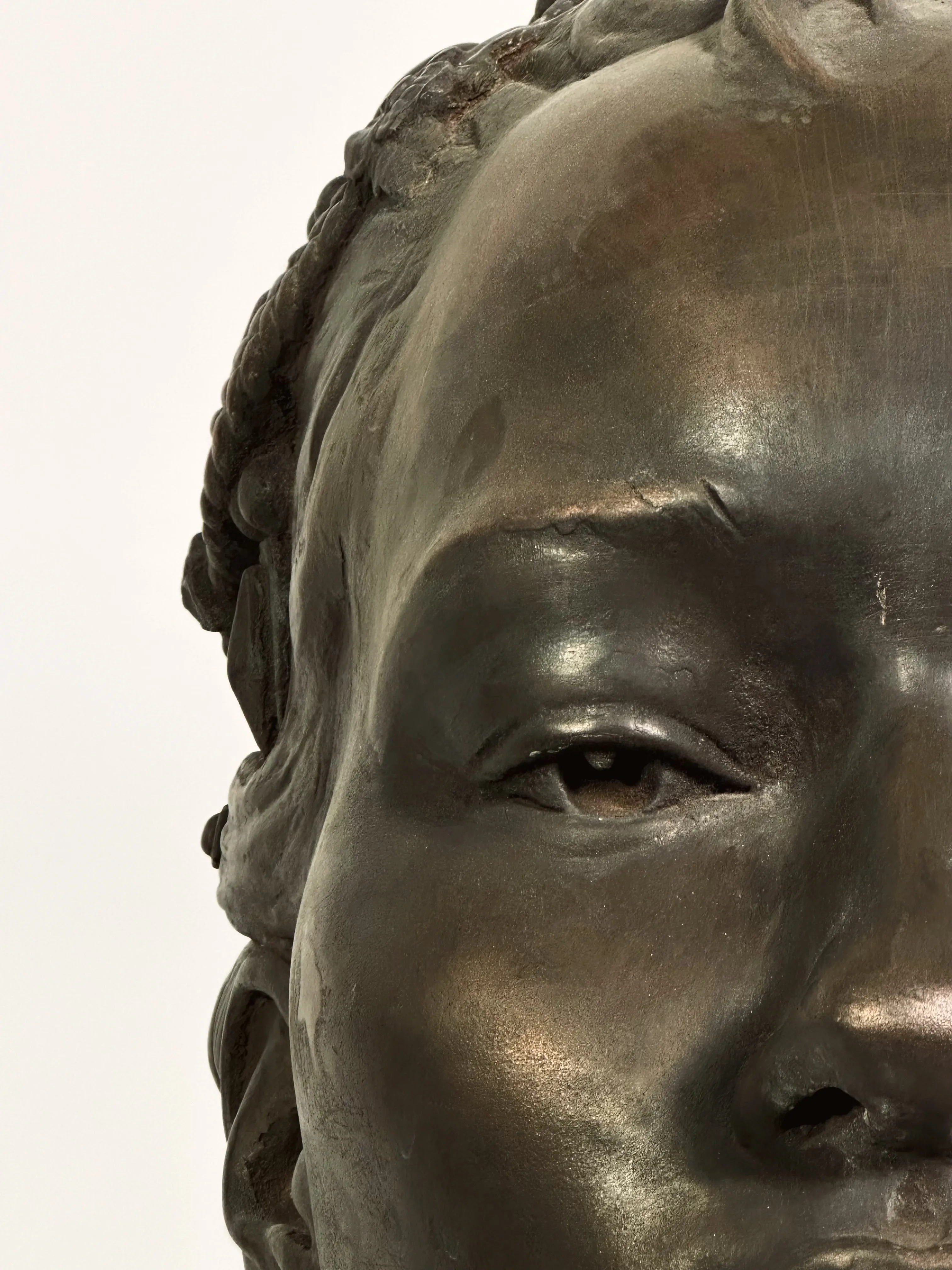 Зображення "Руслана Бронзова" від Дмитро Войтович, розмір: H 75, матеріали: Штучна бронза, медіум: Скульптура, серія: Особиста робота, ціна: $1500 Фото 6 з 7.